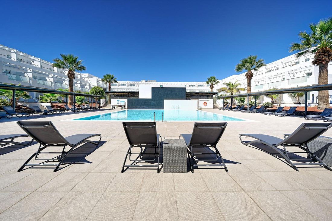 AEQUORA Lanzarote Suites photo 3