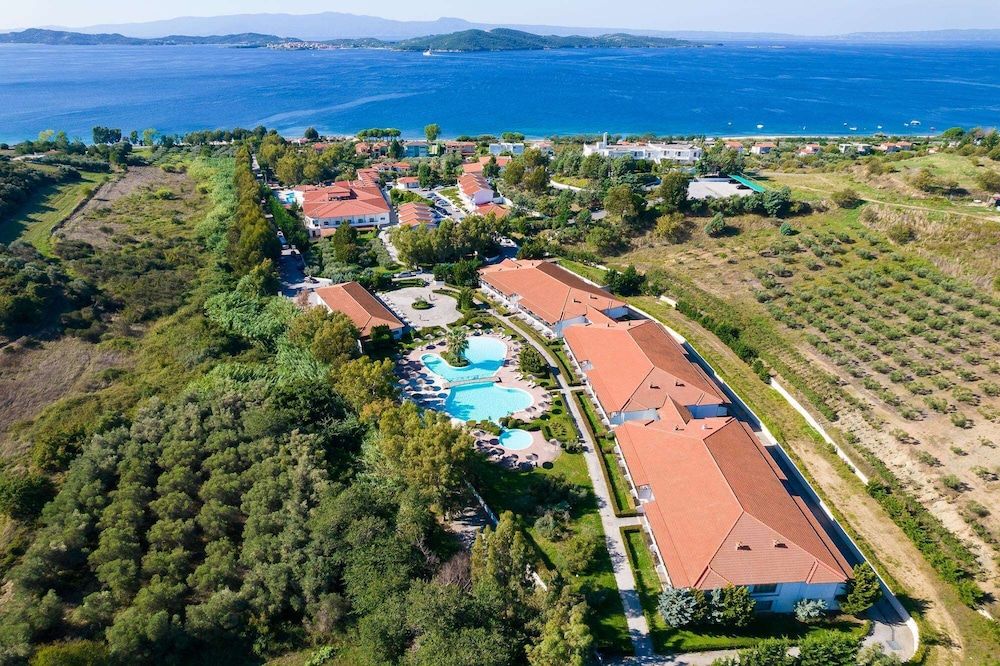 Alexandros Palace Hotel & Suites photo 1