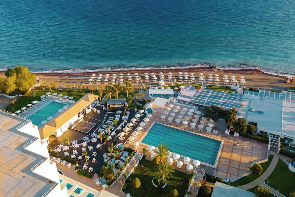 Blue Bay Beach Resort photo 3