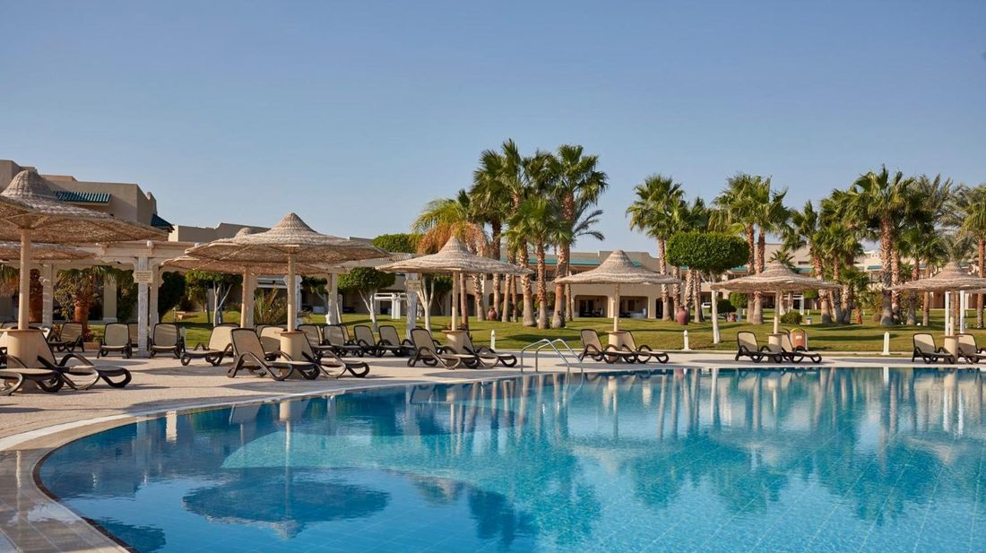Coral Sea Aqua Club Resort photo 4