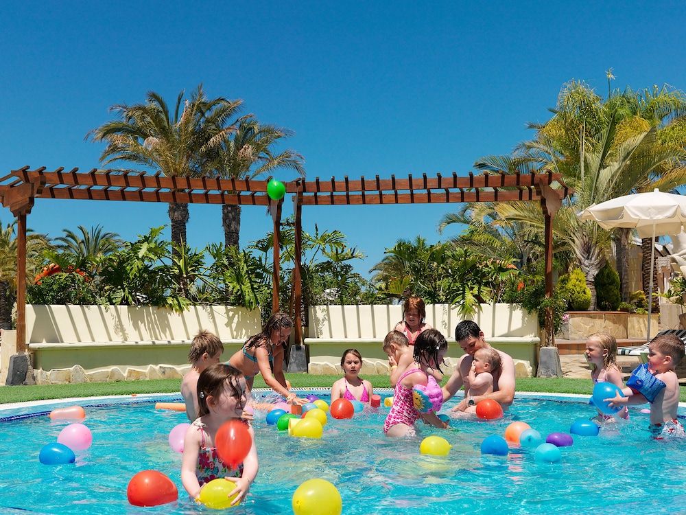 Gran Oasis Resort photo 1