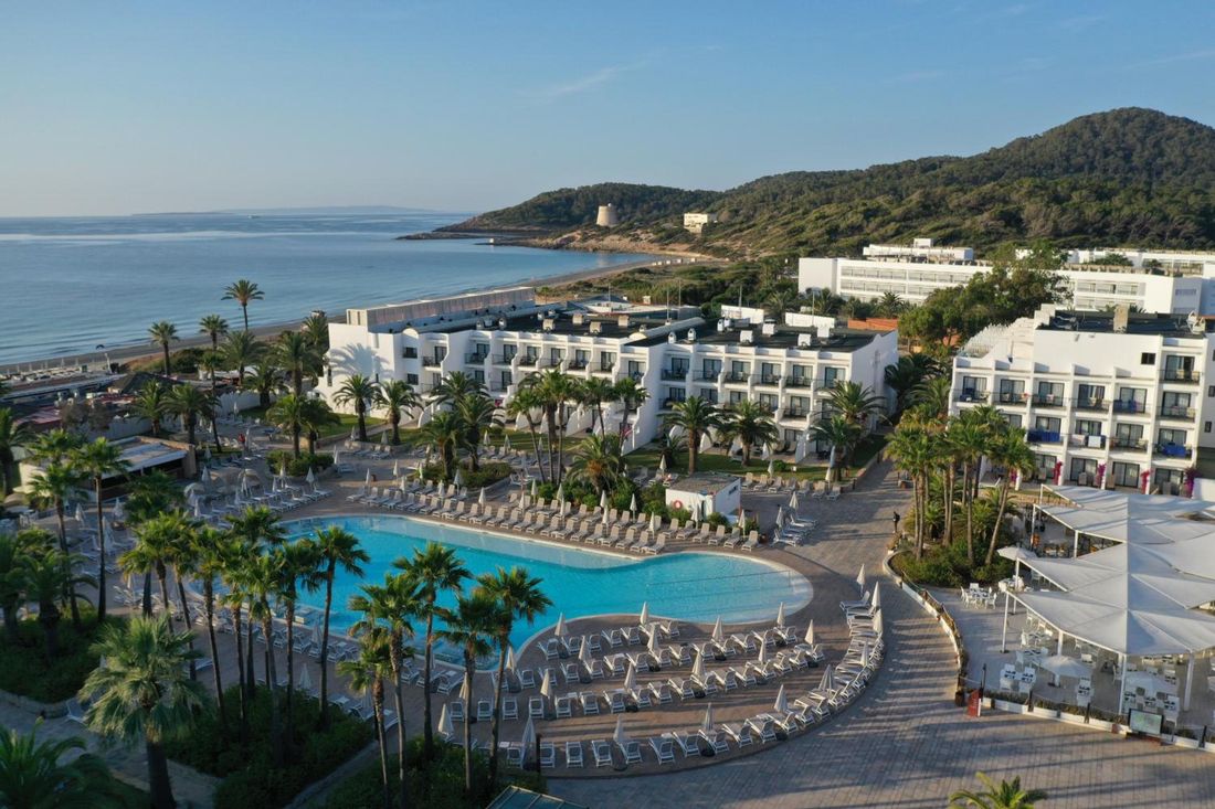 Grand Palladium White Island Resort & Spa photo 1