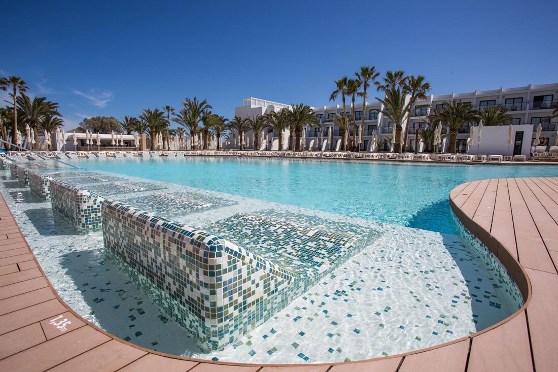Grand Palladium White Island Resort & Spa photo 4