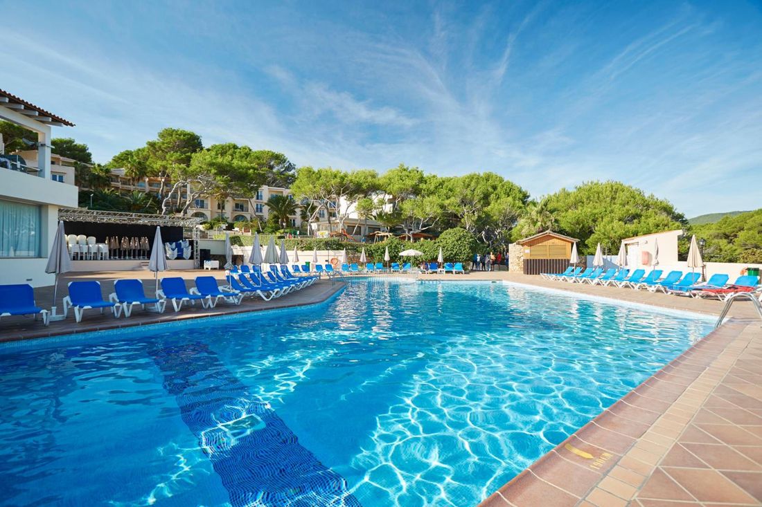 Invisa Hotel Club Cala Blanca (Invisa Figueral Resort) photo 2