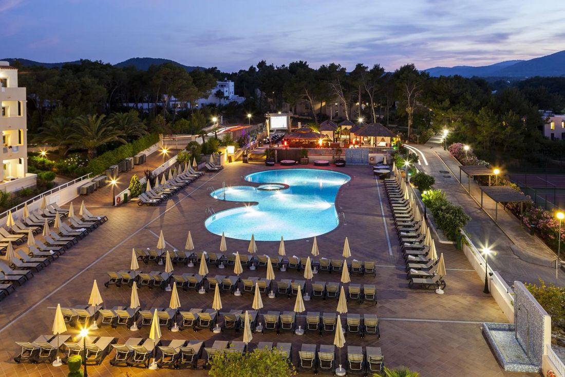 Invisa Hotel Club Cala Blanca (Invisa Figueral Resort) photo 4