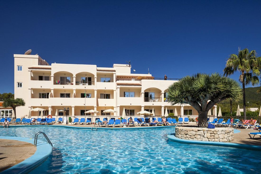 Invisa Hotel Club Cala Blanca (Invisa Figueral Resort) photo 5