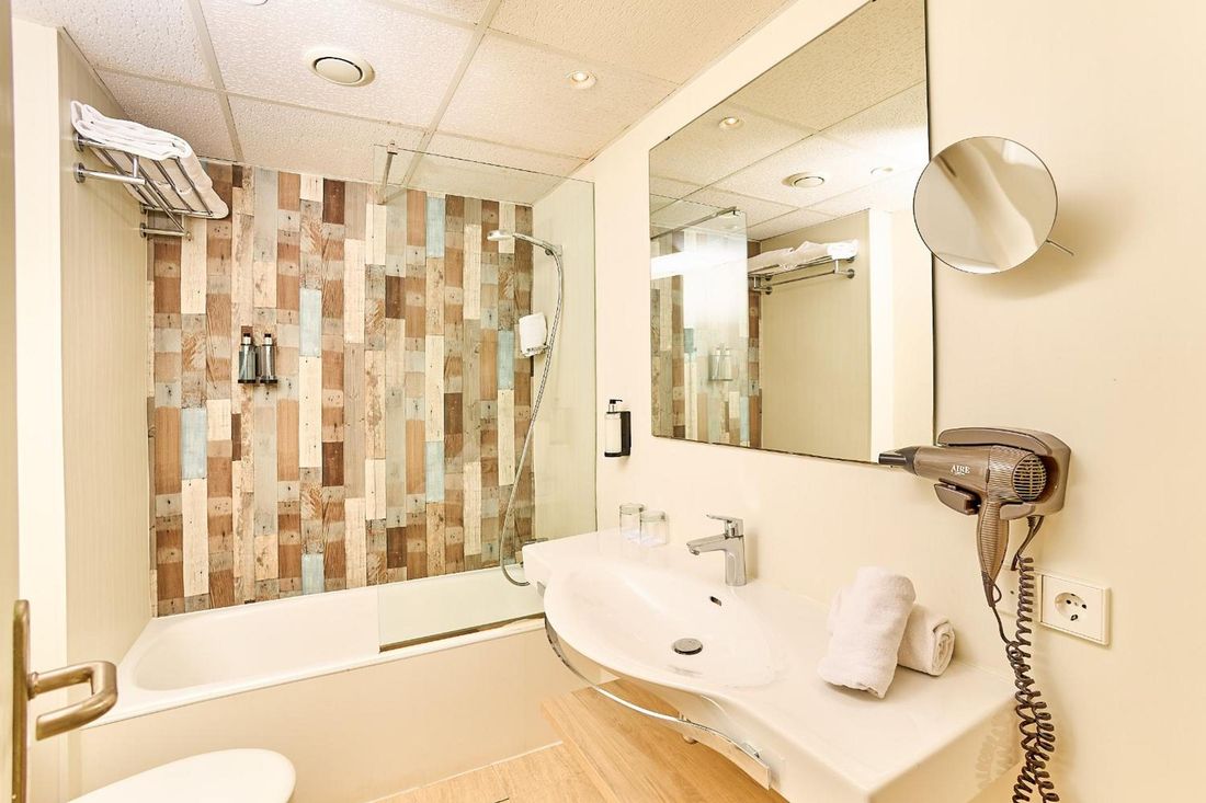 Leonardo Royal Hotel Ibiza Santa Eulalia photo 5