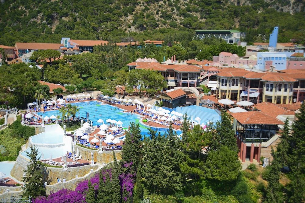 Liberty Lykia photo 2