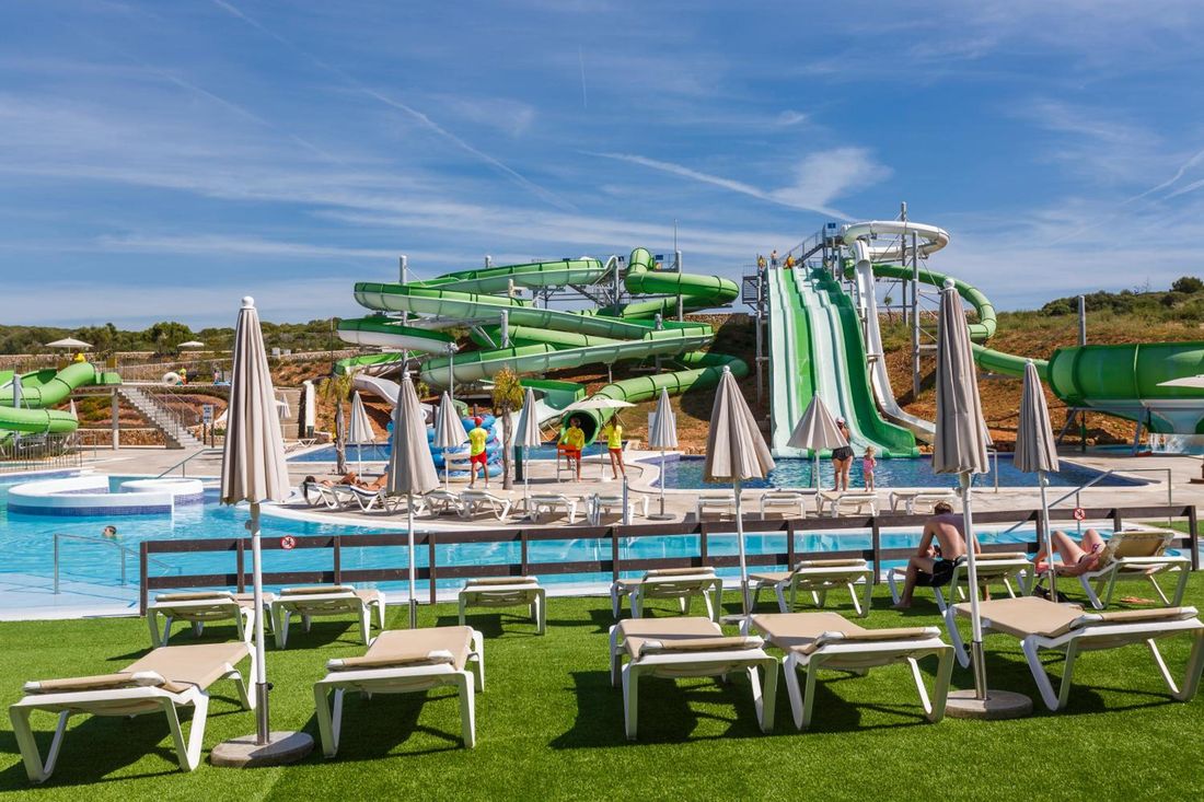 Minura Sur Menorca & Waterpark photo 2