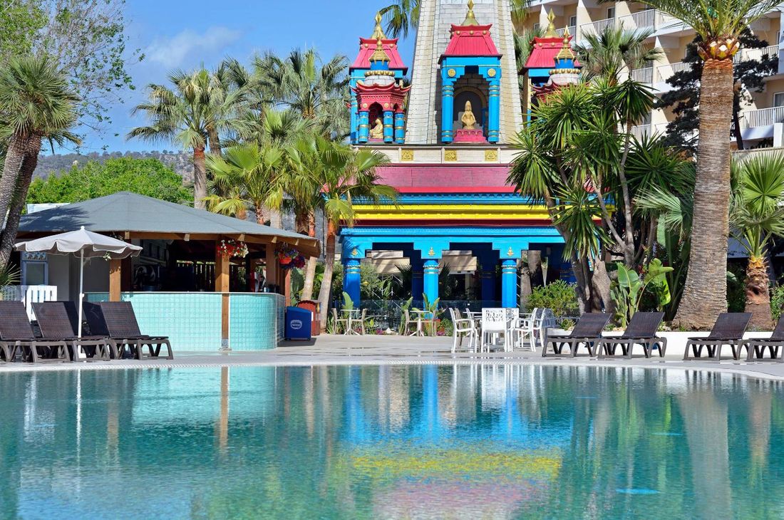Sol Katmandu Park & Resort photo 2