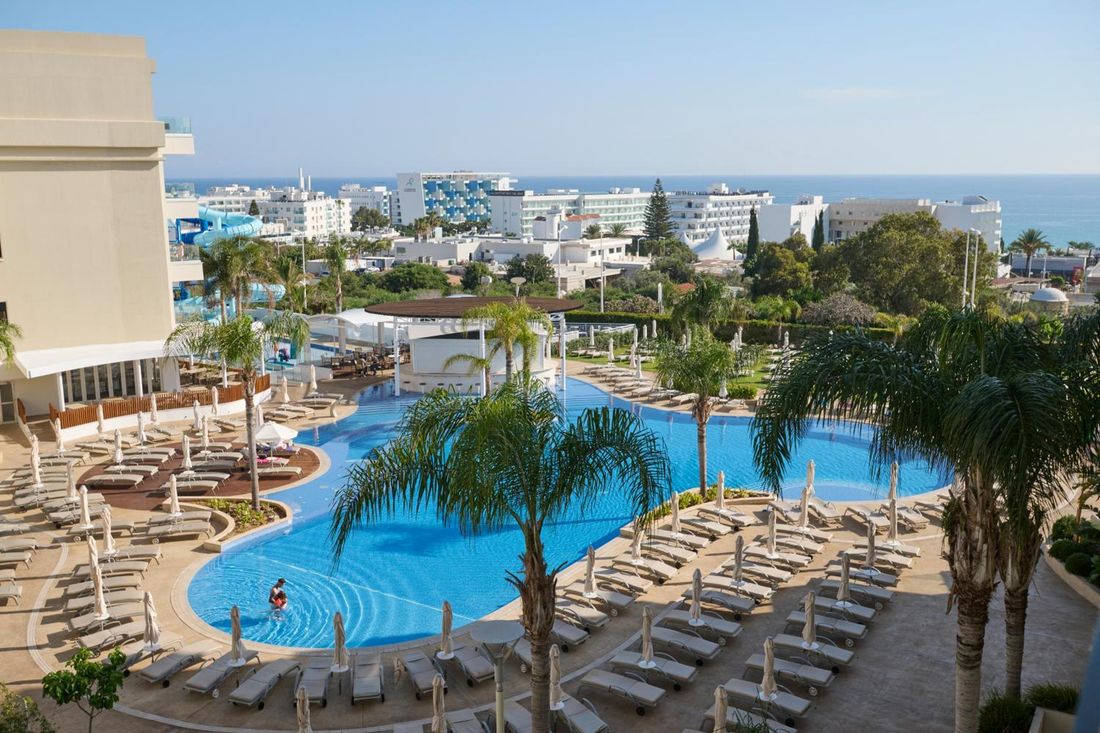 Sunrise Oasis Hotel & Waterpark photo 2