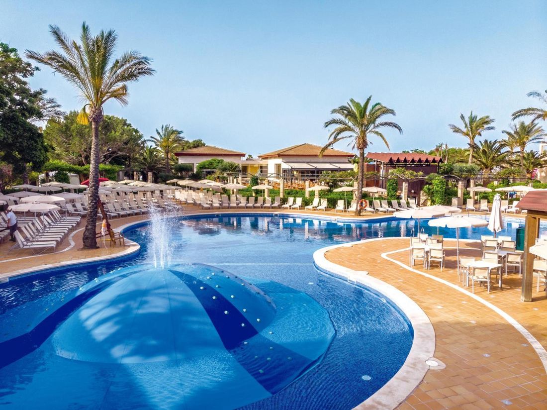 Zafiro Menorca photo 2